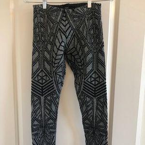 RVN Stretch Metallic Geometric Pants Size Medium